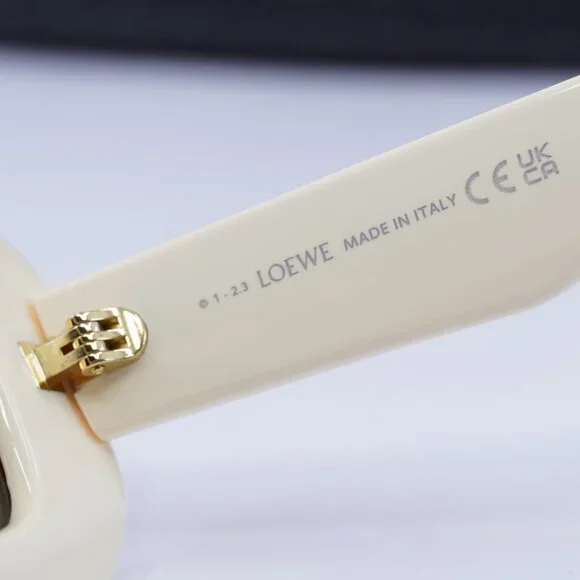 Loewe LW4114IS 25E Rectangle Sunglasses – Ivory/Brown Sunglasses
